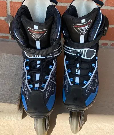 Patin à roulettes bleus/blue roller skates , View more