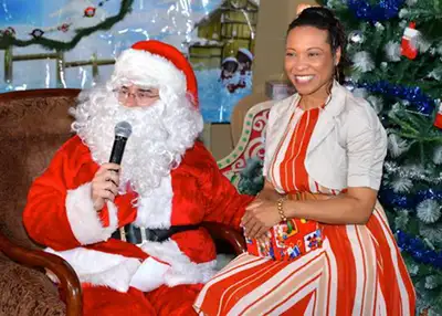 Santa Lucia: The Singing Santa!, View more