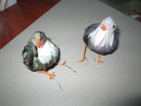 2 xmas ornaments   - birds