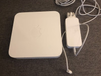 Apple AirPort Extreme BaseStation A1143