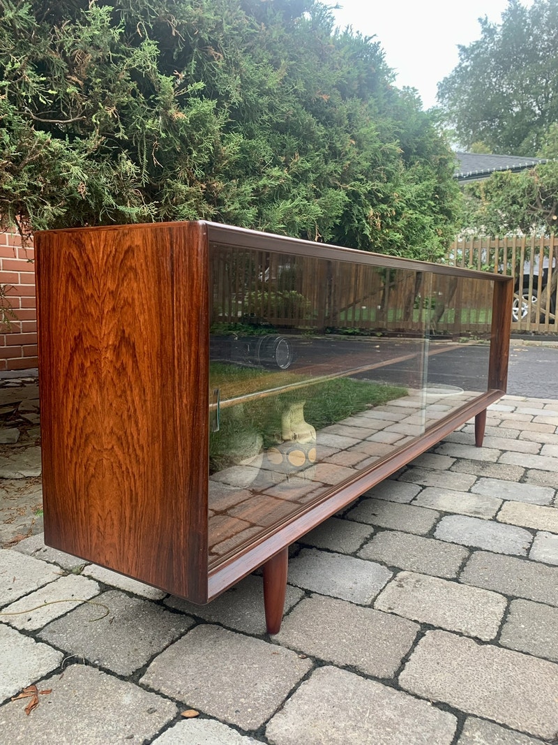 Rosewood MCM glass sideboard / tv stand Hutches & Display