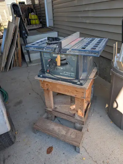 Mastercraft 10" table saw, View more