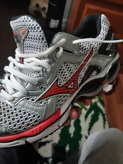 Mizuno Comfort Shoes, View more