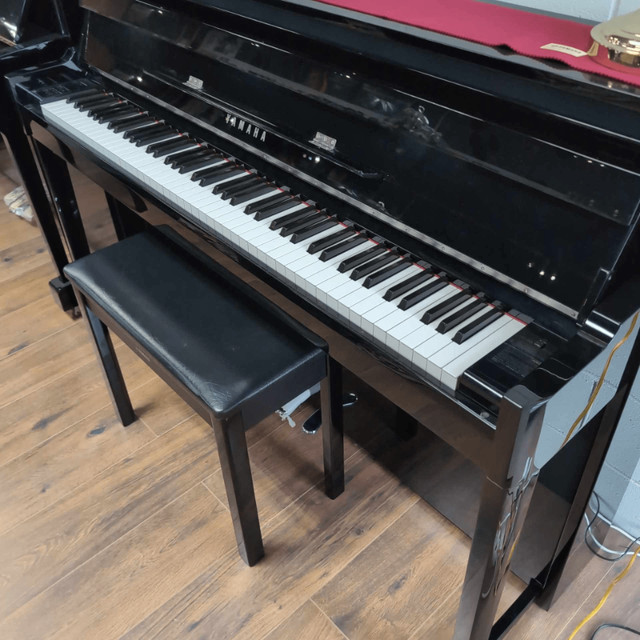 Yamaha NU1X Avant-Grand - Piano électronique dans Pianos et claviers  à Lévis - Image 2