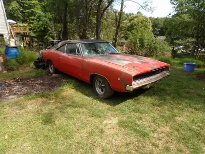 PARTS ONLY Lots of 68-69 dodge charger parts for sale I'll trade charger parts for other charger par...