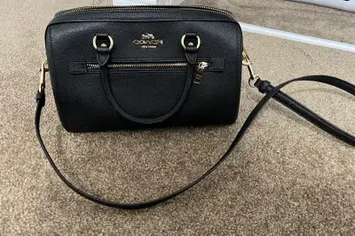 Authentic coach bag. Online for $250 new. Selling for $180. In great shape, no damages or stains. Al...