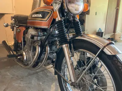 Very clean CB 750, starts, runs and drive perfect, just tuned up, asking $4700 204 304 0270.