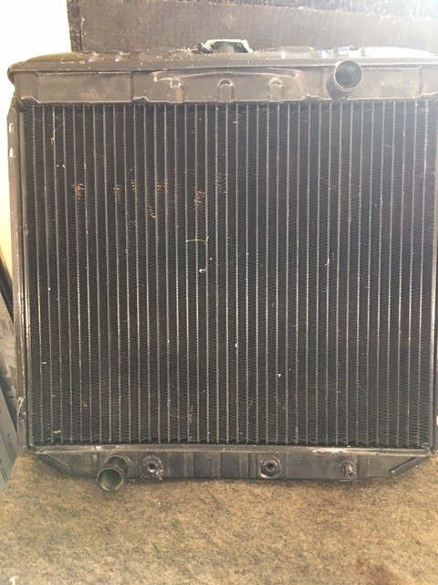PRICE DROPPED  Mustang Radiator 1967-70  with 6 Cyl 200 Engine. in Other Parts & Accessories in Napanee - Image 2