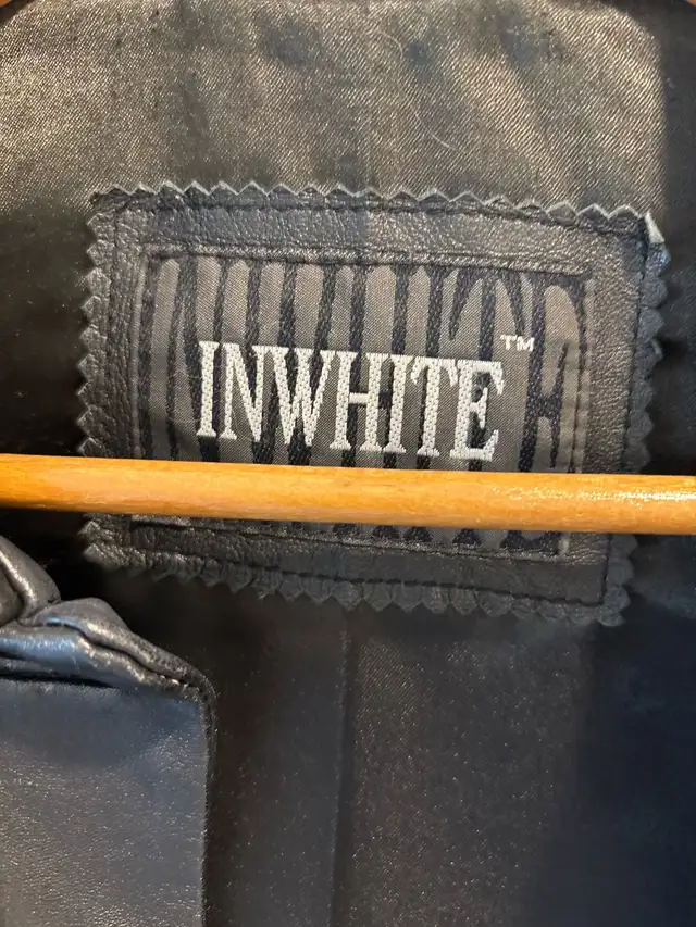 Inwhite Leather Jacket in Women's - Tops & Outerwear in City of Halifax - Image 3