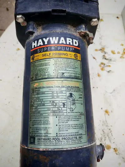 This Hayward Super Pump is a 1 HP model Being sold as a project requiring a rebuild. The pump featur...