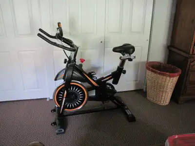 I have for sale an TOPSEEK SPORTS exercise bike. It has been used for 7km, It cost $375 I am asking...