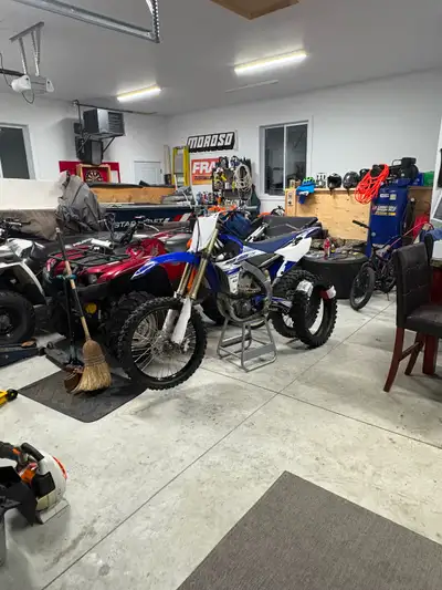 Runs good, works good new rear tire, chain, sprockets front and rear, handlebars and grips fresh oil...
