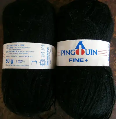 LOT OF 10 X 50 GRAM BALLS (500 GRAM) RARE FIND ~ PINGOUIN FINE PLUS~MADE IN FRANCE KNITTING YARN- 50...