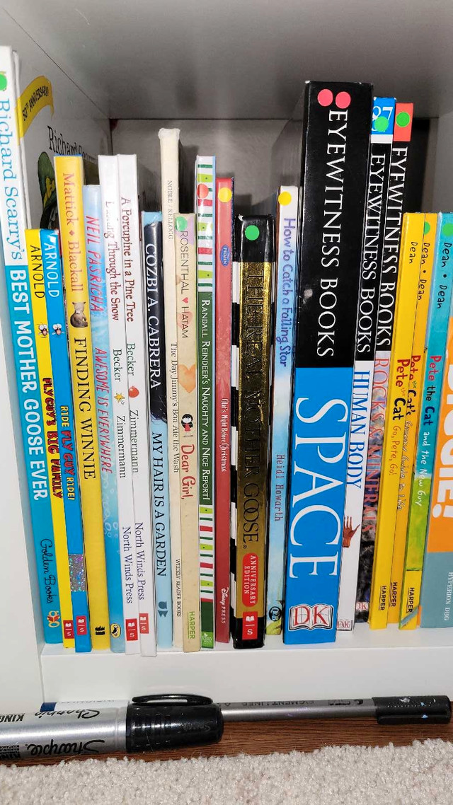 $4+ Children's Hardcover books in Children & Young Adult in Oshawa / Durham Region