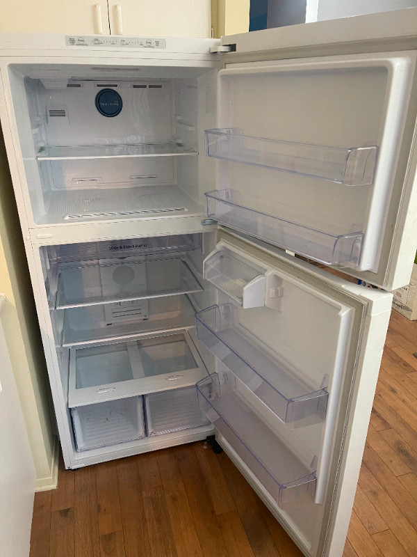 Réfrigérateur Samsung in Refrigerators in Saguenay - Image 2