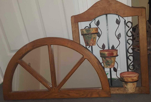 Wood Framed Mirror and Planter Wall Decor in Home Décor & Accents in Oshawa / Durham Region