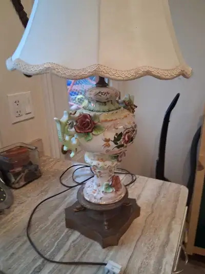 Beauriful Ornate Lamp Vintage , View more