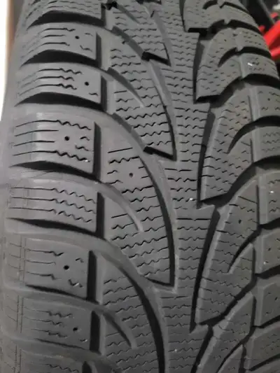 Sailun Ice Blazer WSTI winter tire, size 225/70R16. This tire is designed for extra grip with multi-...
