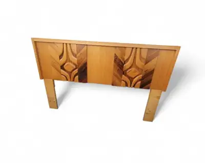 Tête de lit Quee. MCM Brutaliste circa 1960's 70's, View more