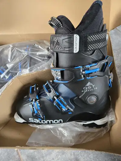 Ski boots Solomon QST Acces 70, View more