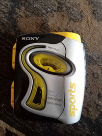 Sony Sport Walkman Yellow WM-FS111