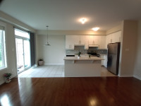 Barrhaven Beautiful 3 bed 3 bath townhouse for rent