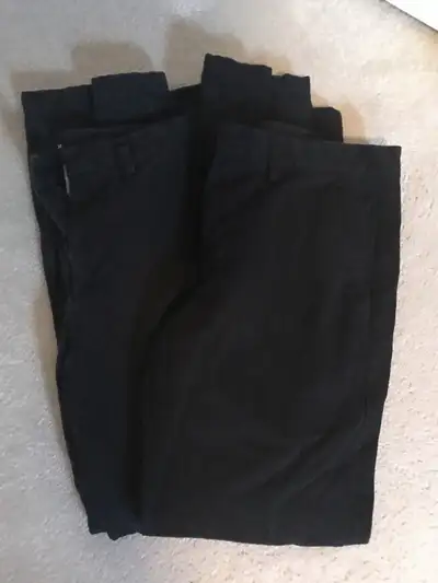 Old Navy Men’s Black Chinos - Straight Leg 31/32 - 2PR - EUC, View more