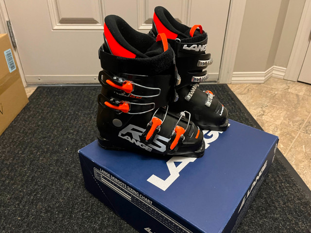 Sky boots size 13.5 to 1 (20.5) in a box in Ski in Edmonton - Image 2