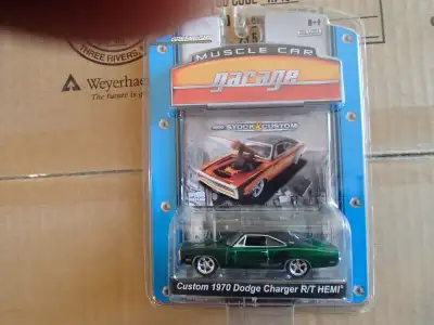 1:64 Greenlight MCG S&C S7 1970 Dodge Charger R/T  Green Machine, View more