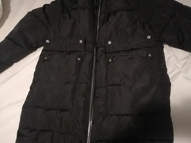 Long winter coat for women size Medium brand Only62863727713537122