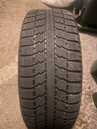 Set of 4 tires for sale, mags included. (Nego.)