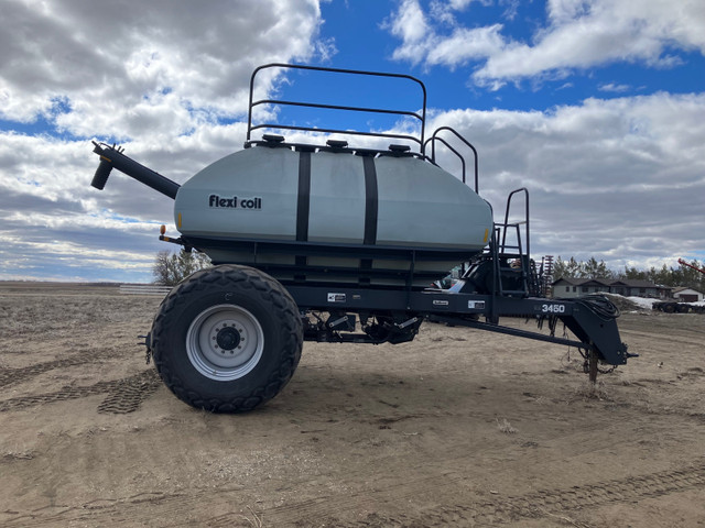 Flexi coil 3450 air cart in Farming Equipment in Lloydminster - Image 2