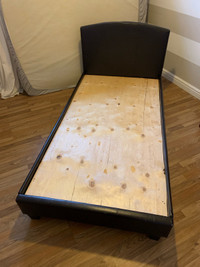 Children’s bed for sale (with mattress)
