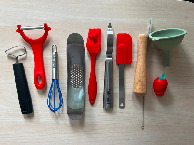 ★MOVING SALE★ 35-Piece Kitchen Tool Set – All the Basics! in Kitchen & Dining Wares in City of Toronto