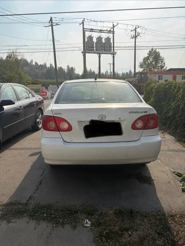 2005 Toyota Corolla