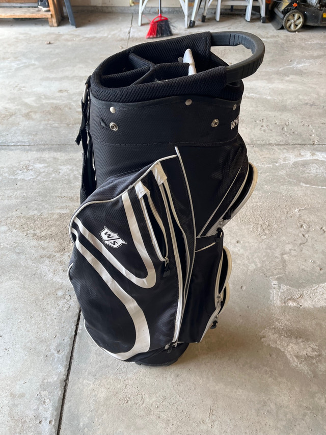 Golf Bag in Golf in Kingston - Image 2