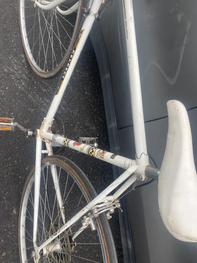 Vélo de route Peugeot in Road in Laval / North Shore - Image 5