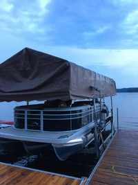 2015 Elevateur Bateau / Pontoon Boat Lift GM-HYD6500