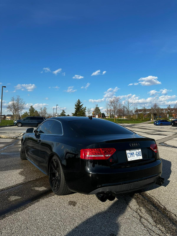 Audi S 5 naturally aspirated V 8 in Cars & Trucks in Mississauga / Peel Region - Image 4