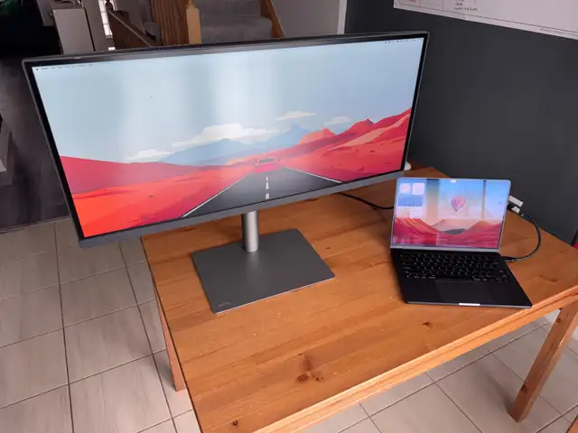 BenQ PD3420Q 34” 2K Ultrawide Monitor in Monitors in Oshawa / Durham Region - Image 5