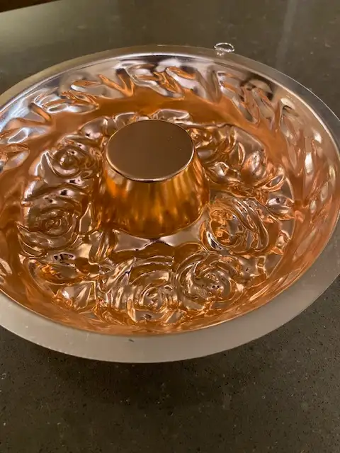 Vintage 1963 Copper Gelatin Salad Cake Mold Pan Roses 9.5"62863731682562122