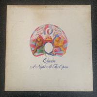 Queen Record, Vinyl album