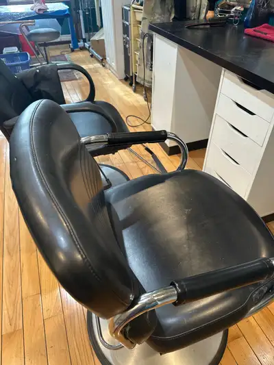 Hey! Are you a qualified hairstylist or barber and looking for space to work on your clients from? C...