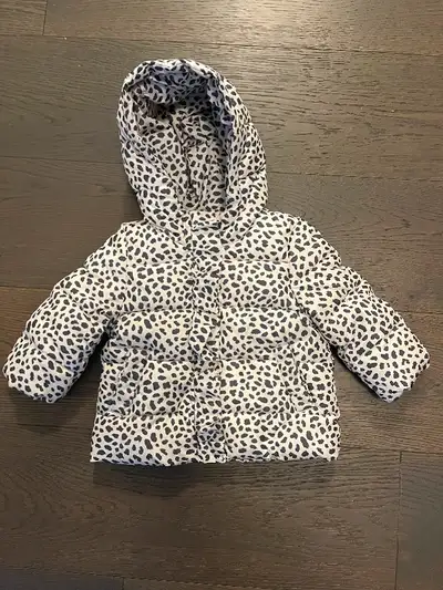 Gap girls snowsuit 12-18M EUC retail $255, View more