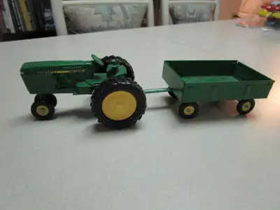 ERTL #74-7650 John Deere Tractor and Wagon , Metal, 1/32 scale, View more