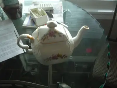 this teapot still has lots of life in it yet come for a look see, while your here check out my other...