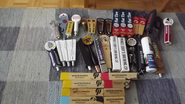 43 VARIOUS COOL CANADIAN BEER TAP HANDLES BUNDLE DEAL /LOT 3 in Arts & Collectibles in City of Toronto - Image 2