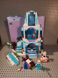 Lego DISNEY 41062 Elsa's Sparkling Ice Castle