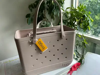 Brand new Bogg Bag in gorgeous mushroom color. Authentic. Size is likely XL with how roomy it is. Co...