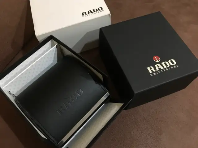 Rado vintage watch box - genuine authentic in Jewellery & Watches in Windsor Region - Image 2